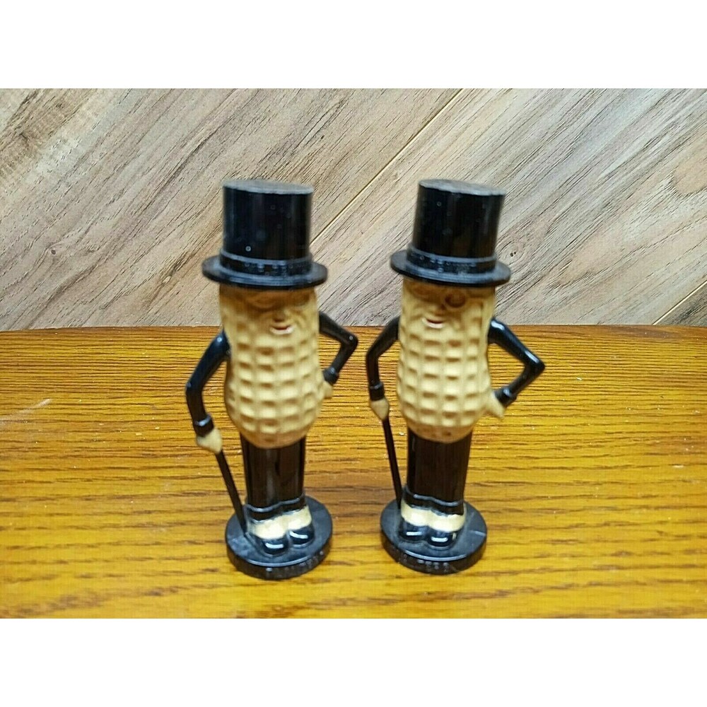 Vintage Mr Peanut Salt & Pepper Shakers plastic 4" tall